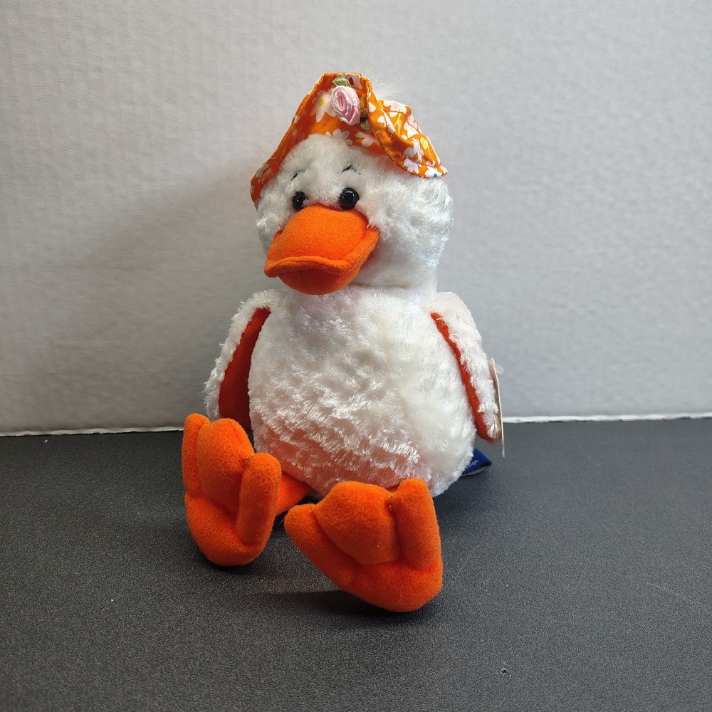 amela duck NWT plush duck